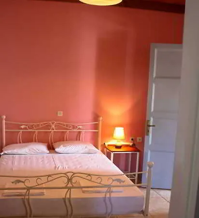 Hotel de apartamente Lofos Soilis 4*